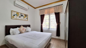 villa puncak bogor by GO puncak